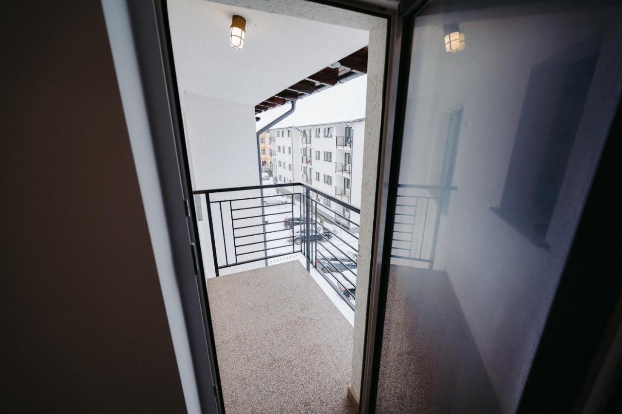 Modern Loft One Apartment Suceava Exterior photo